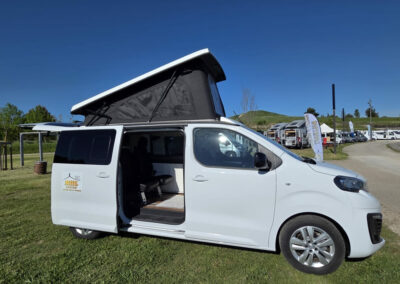 Van location Vaucluse mont ventoux