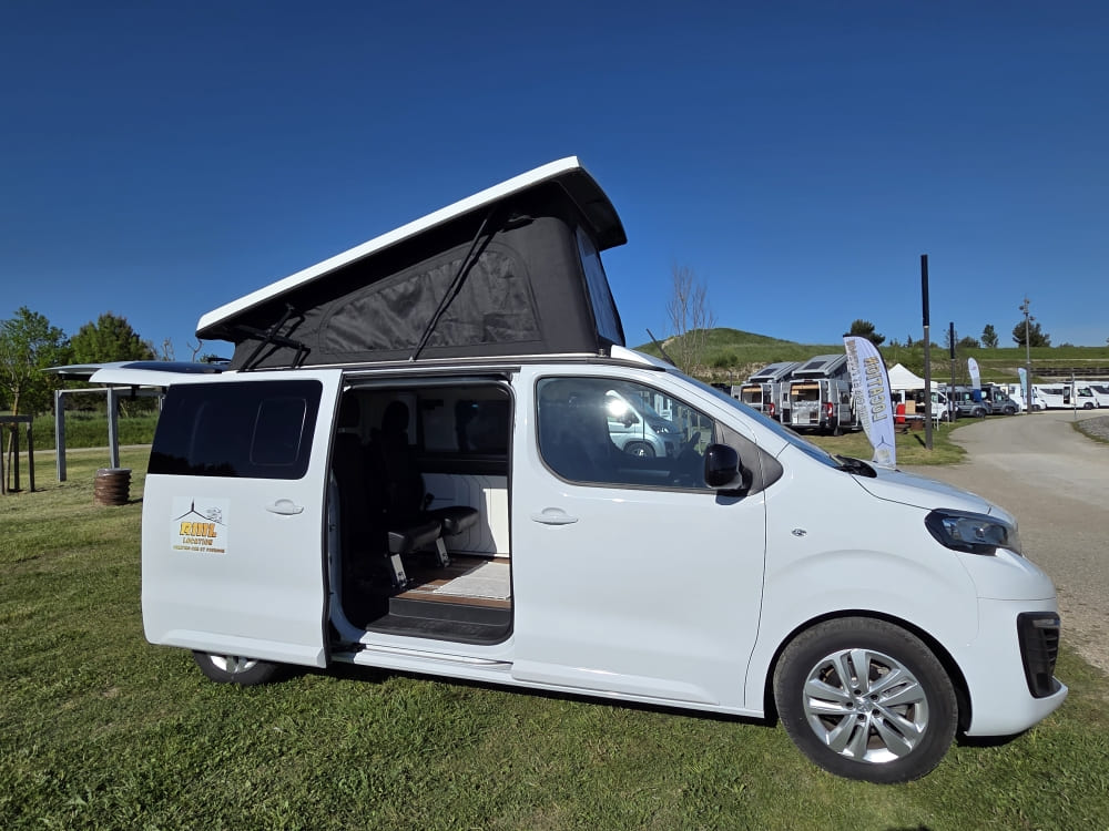 Van location Vaucluse mont ventoux
